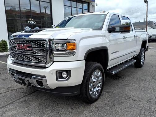 2018 GMC Sierra 2500 Denali