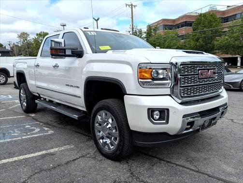 2018 GMC Sierra 2500 Denali
