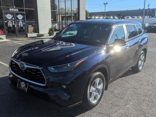 2023 Toyota Highlander Hybrid LE
