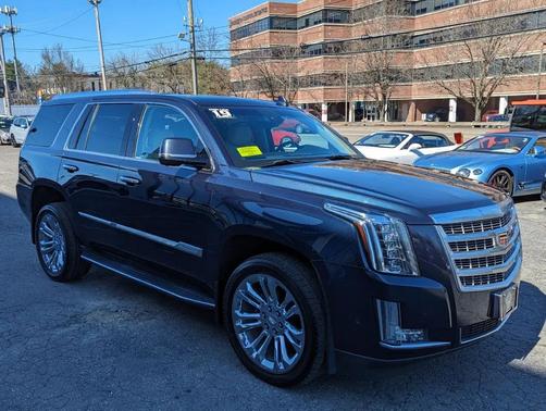 Dark Adriatic Blue Metallic 2019 Cadillac Escalade Luxury