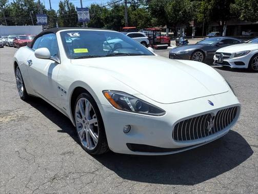 2014 Maserati GranTurismo Base