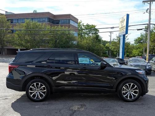 Agate Black Metallic 2020 Ford Explorer ST