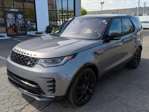 Gray 2022 Land Rover Discovery P300 S R-Dynamic