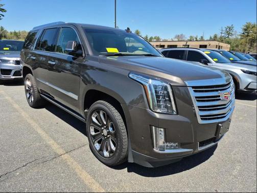 Dark Mocha Metallic 2020 Cadillac Escalade Platinum