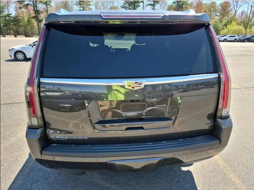 Dark Mocha Metallic 2020 Cadillac Escalade Platinum