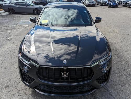 2022 Maserati Levante Modena
