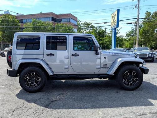 2017 Jeep Wrangler Unlimited Smoky Mountain 4x4