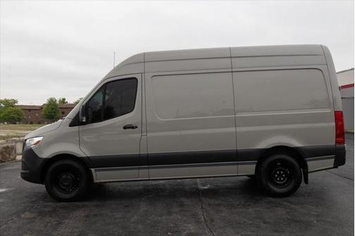 2024 Mercedes-Benz Sprinter 2500 Standard Roof