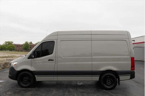 2024 Mercedes-Benz Sprinter 2500 Standard Roof