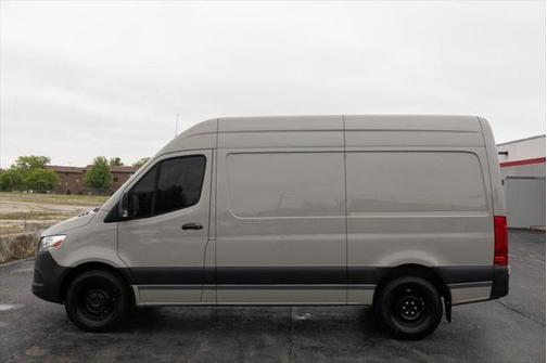 2024 Mercedes-Benz Sprinter 2500 Standard Roof