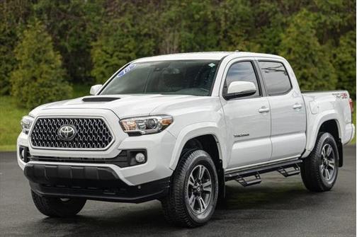 2018 Toyota Tacoma TRD Sport