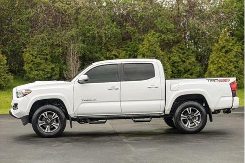 2018 Toyota Tacoma TRD Sport