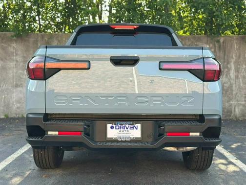 2025 Hyundai SANTA CRUZ SEL Activity FWD