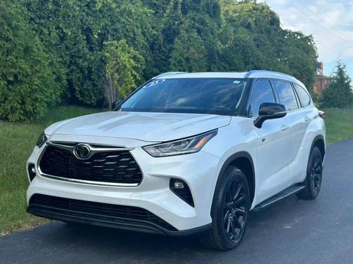 2023 Toyota Highlander Limited