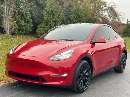 2023 Tesla Model Y AWD
