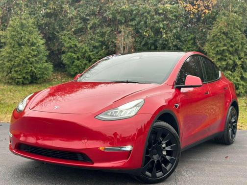 2023 Tesla Model Y AWD