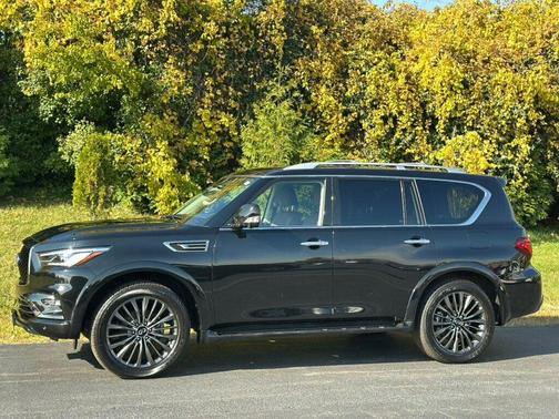 2024 INFINITI QX80 PREMIUM SELECT AWD
