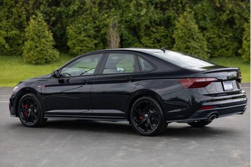 2024 Volkswagen Jetta GLI 2.0T Autobahn