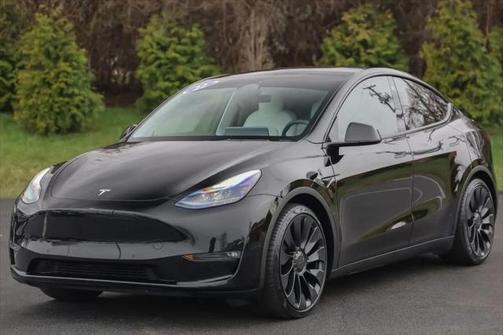 2022 Tesla Model Y Performance AWD