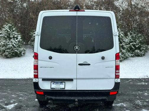 2017 Mercedes-Benz Sprinter 2500 Standard Roof