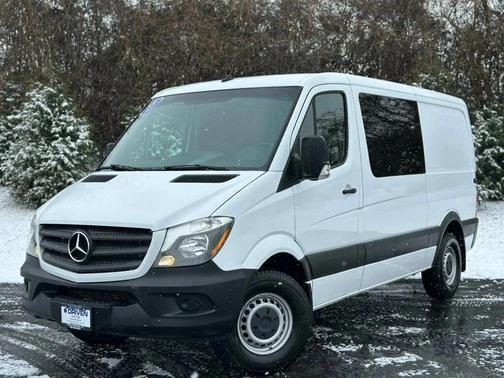 2017 Mercedes-Benz Sprinter 2500 Standard Roof