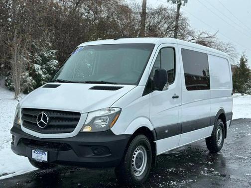 2017 Mercedes-Benz Sprinter 2500 Standard Roof