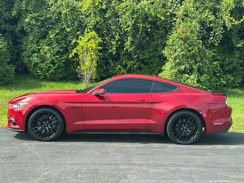 2015 Ford Mustang GT Premium