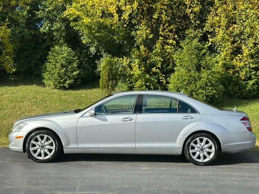2007 Mercedes-Benz S-Class S 580 4MATIC