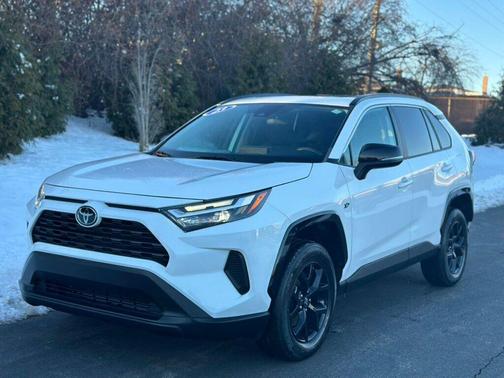 2023 Toyota RAV4 XLE