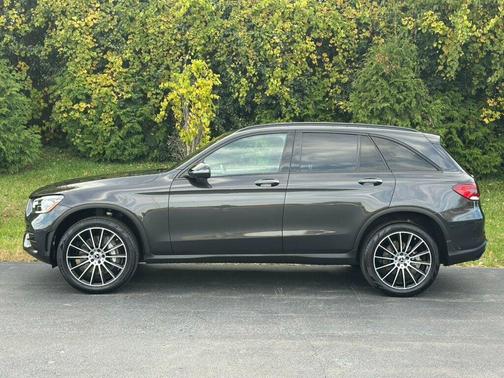 2022 Mercedes-Benz GLC 300 4MATIC