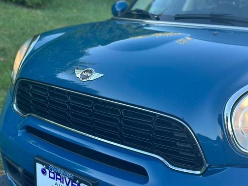 2012 MINI Cooper S Countryman Base