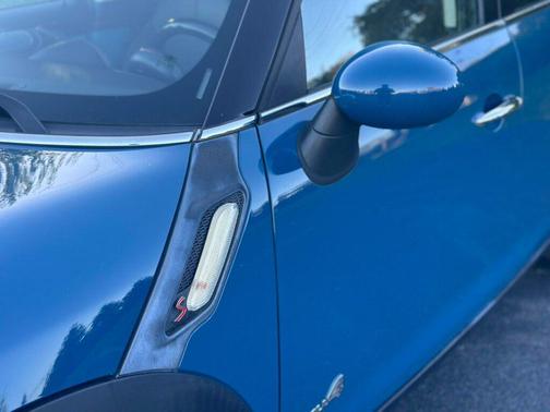 2012 MINI Cooper S Countryman Base