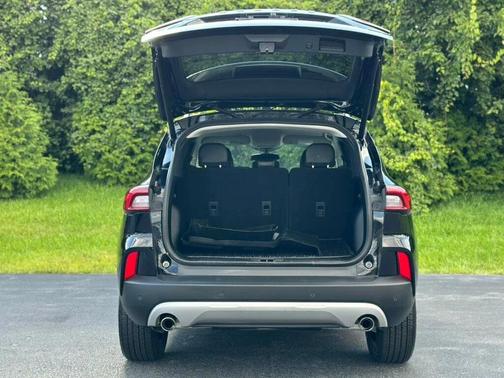 2023 Ford Escape PHEV Base