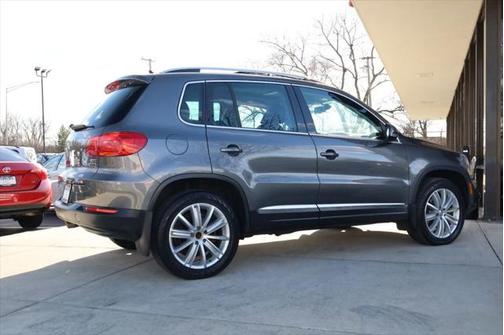 2016 Volkswagen Tiguan 2.0T SE 4MOTION