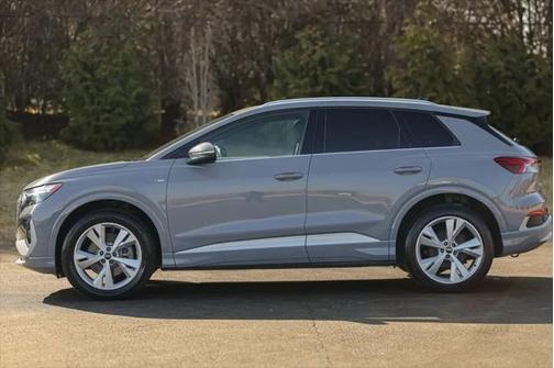 2023 Audi Q4 e-tron Premium Plus 50 quattro