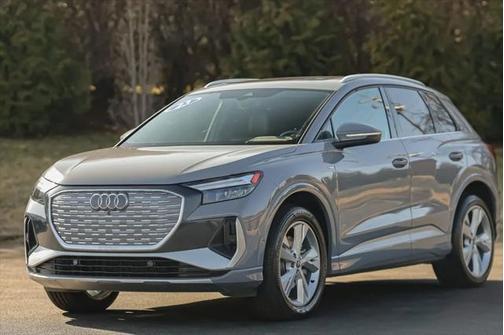 2023 Audi Q4 e-tron Premium Plus 50 quattro