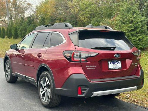 2022 Subaru Outback Limited XT