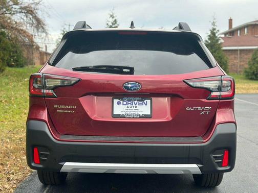 2022 Subaru Outback Limited XT