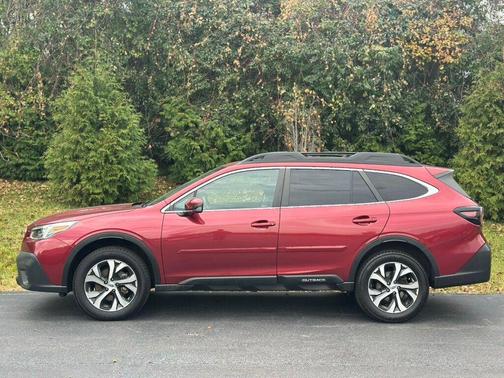 2022 Subaru Outback Limited XT