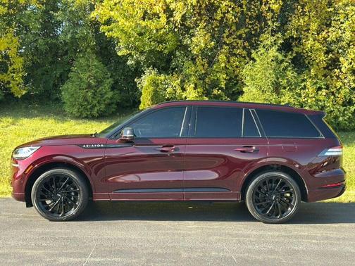 2022 Lincoln Aviator Reserve AWD