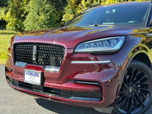 2022 Lincoln Aviator Reserve AWD