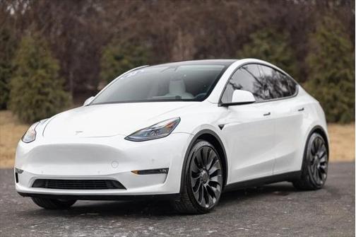 2022 Tesla Model Y Performance AWD