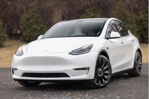 2022 Tesla Model Y Performance AWD