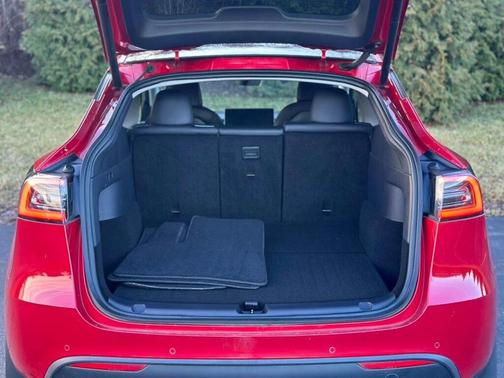 2020 Tesla Model Y Long Range AWD