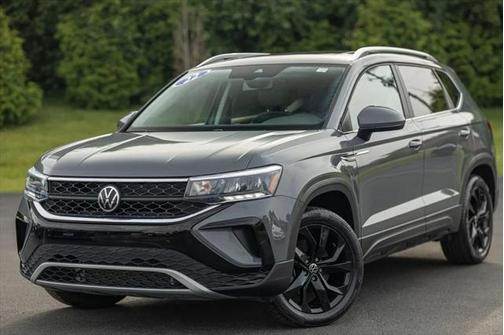2022 Volkswagen Taos SE 4MOTION