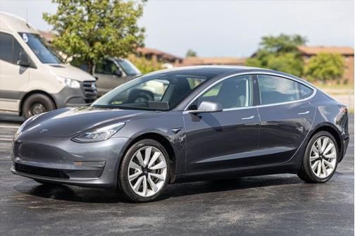 2020 Tesla Model 3 Long Range