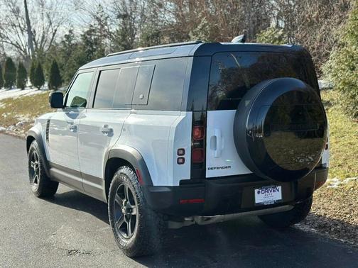 2022 Land Rover Defender 110 S AWD