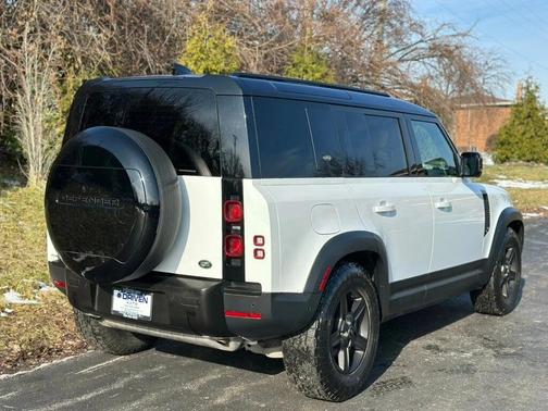 2022 Land Rover Defender 110 S AWD