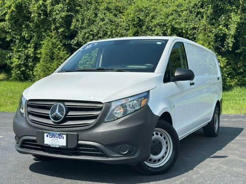 2022 Mercedes-Benz Metris Base