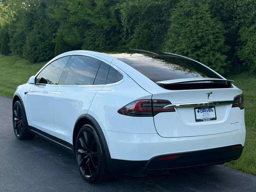 Pearl White Multi-Coat 2020 Tesla Model X Long Range Plus AWD